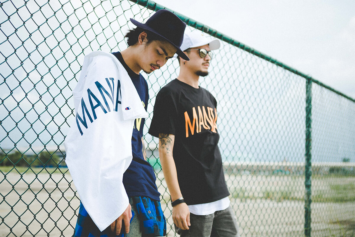 Mania 16 SS MANIA x CHAMPION Logo Tee (11)