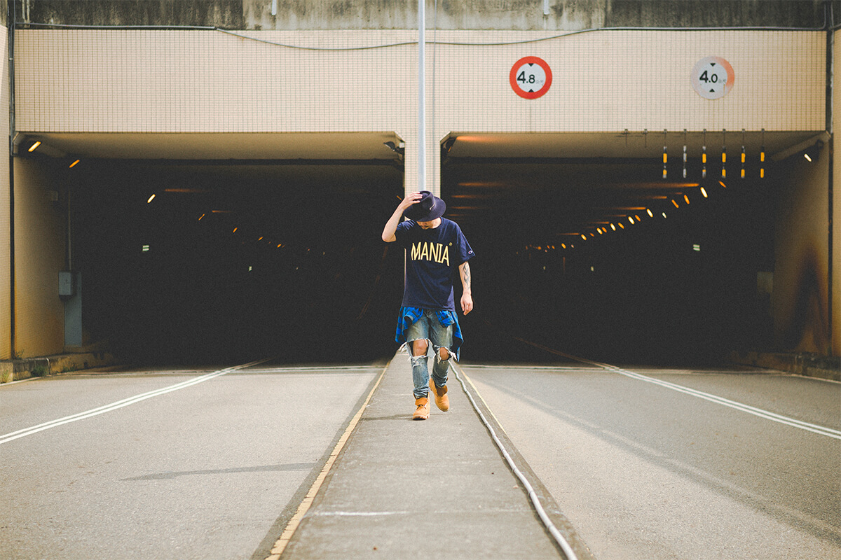 Mania 16 SS MANIA x CHAMPION Logo Tee (13)
