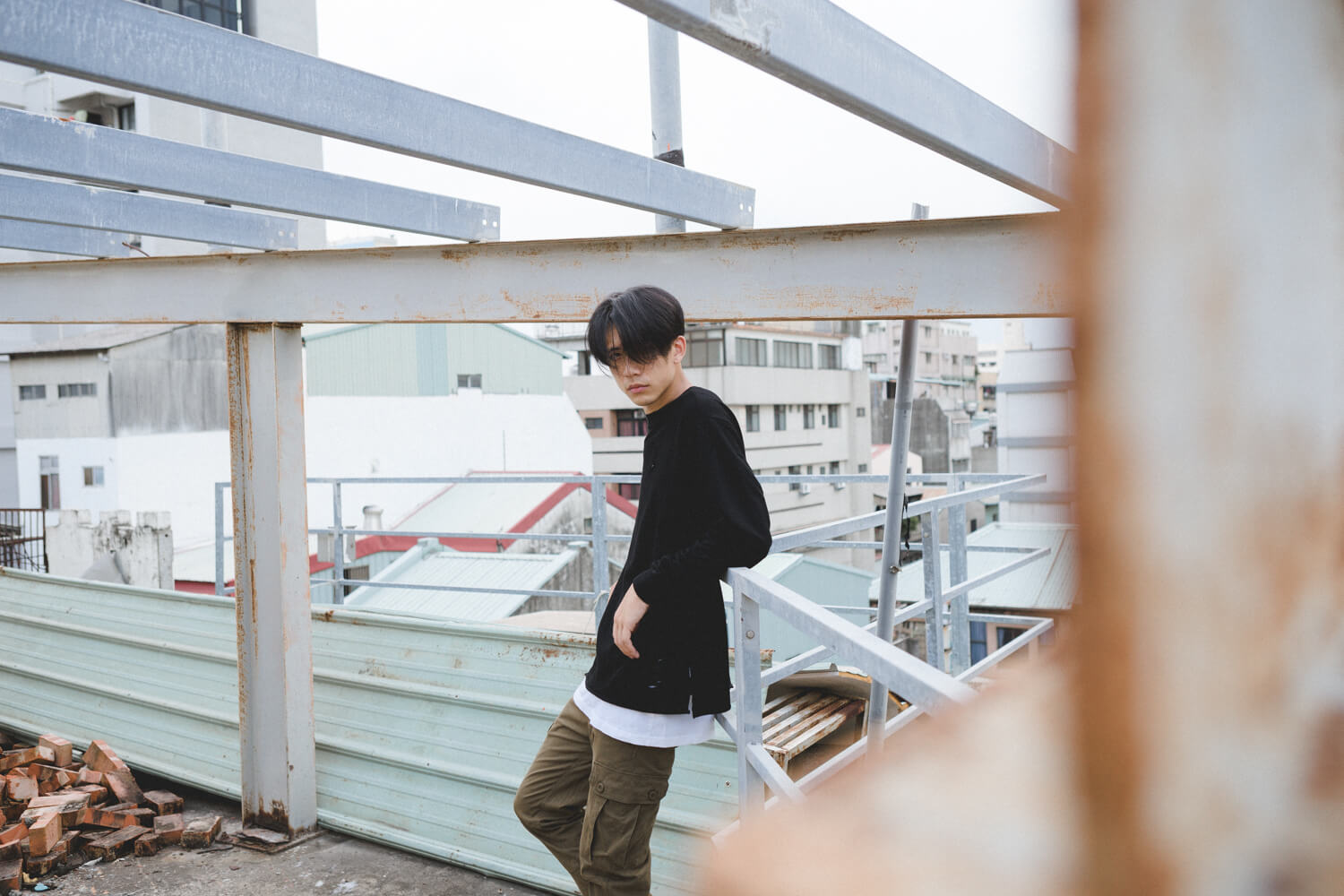 NextMobRiot 16 FW Slovenly Torn Sweatshirt (3)