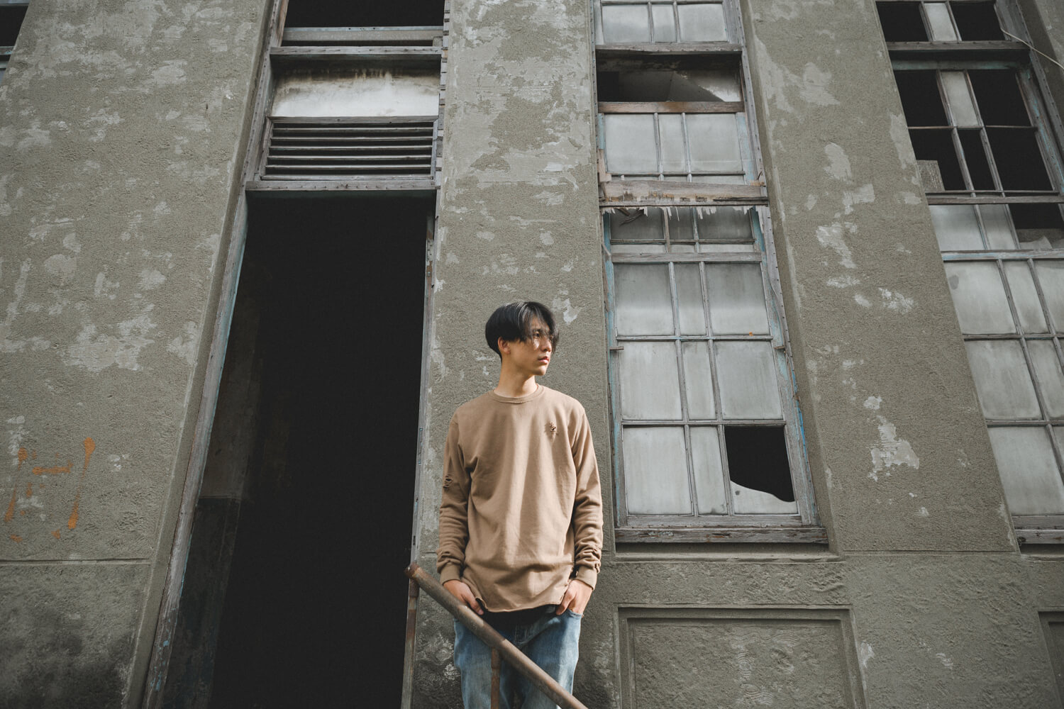 NextMobRiot 16 FW Slovenly Torn Sweatshirt (9)