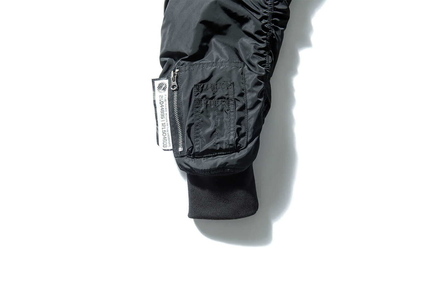 Remix 16 AW Against The Woeld MA1 (6)