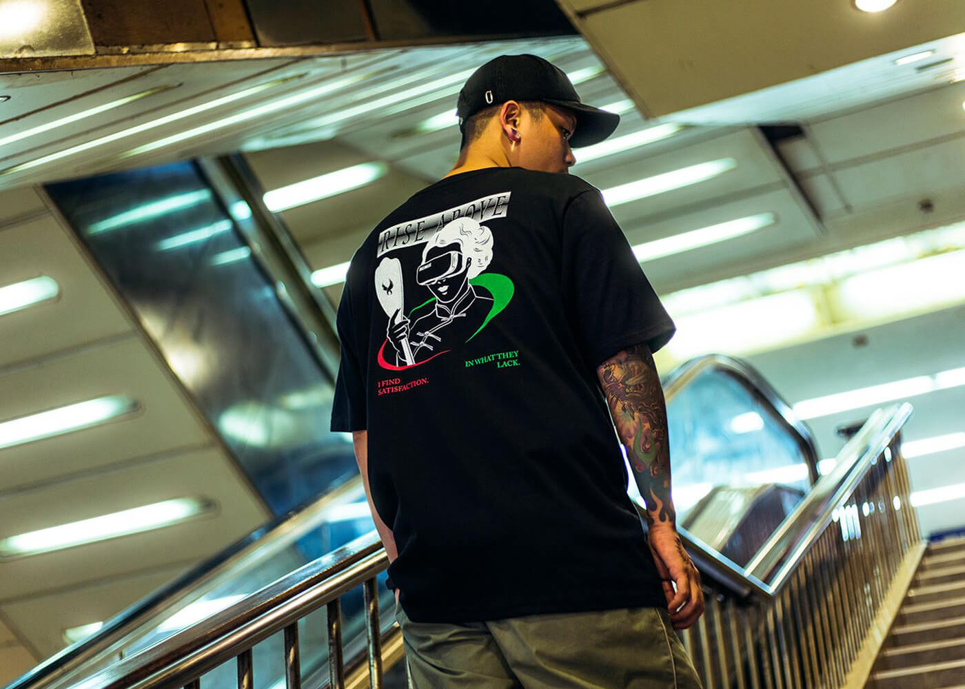 REMIX 17 SS Ravr Tee (1)