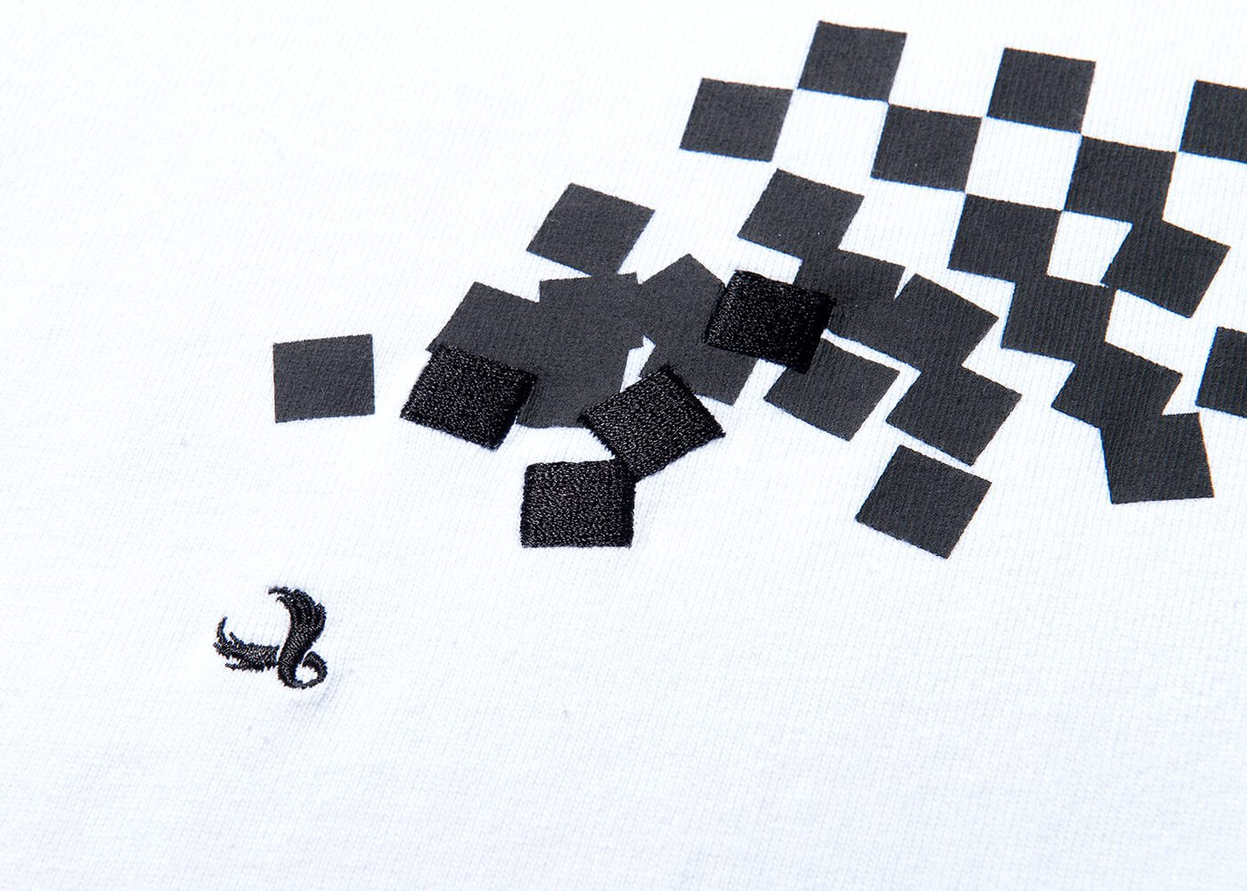 REMIX 17 SS Lacking Check Tee (8)