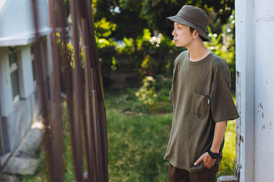 NEXTMOBRIOT 17 Fall OVS Washed Plain Tee (8)