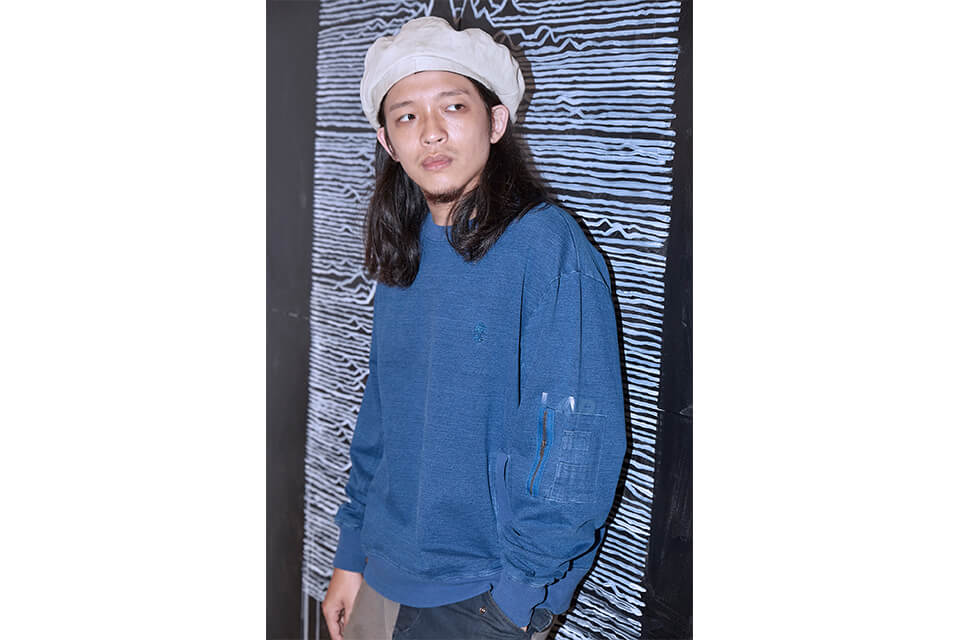 OVKLAB 17 AW Oversize Denim Sweatshirt (1)