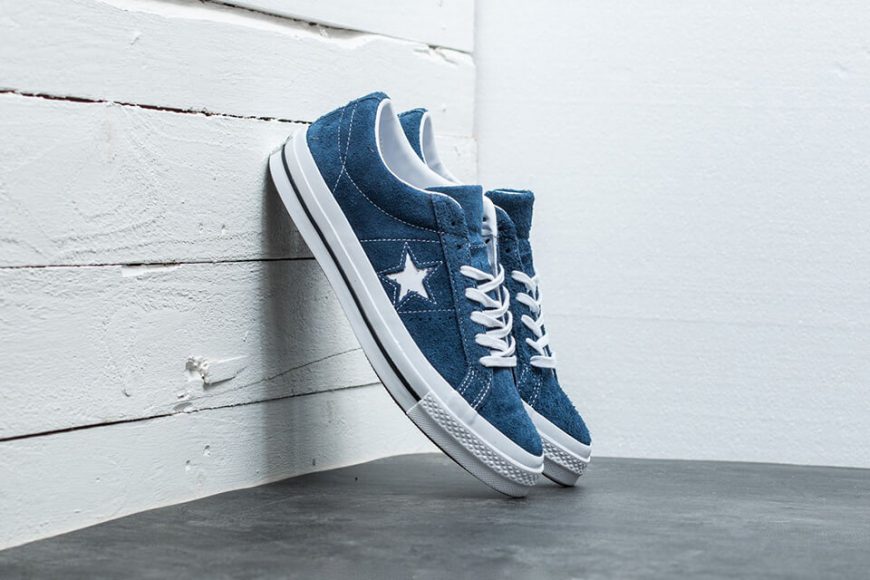 CONVERSE 17 AW One Star (1)