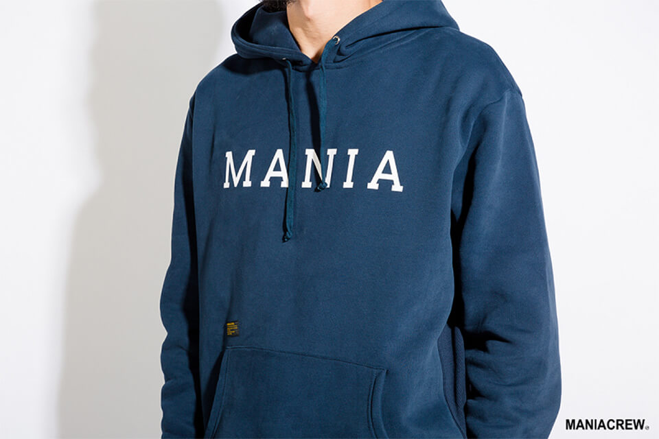 MANIA 17 AW Script Hoodie (3)