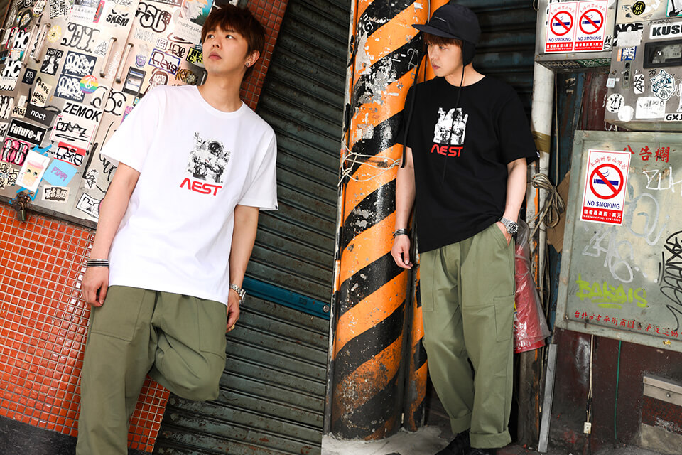 AES 512(六)發售 18 SS Astronaut Tee (1)