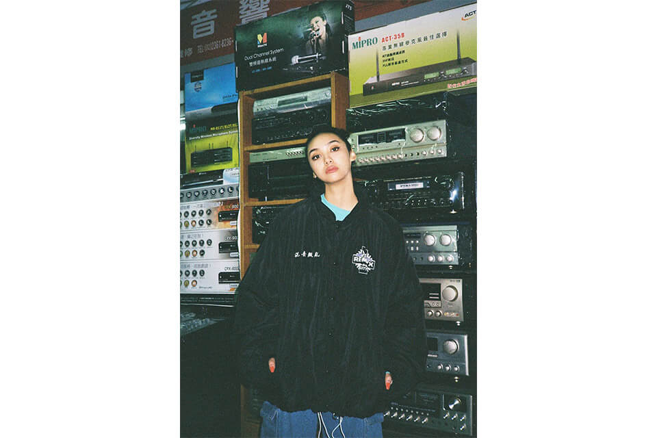 REMIX 18 AW Tpe City Windbreaker (3)