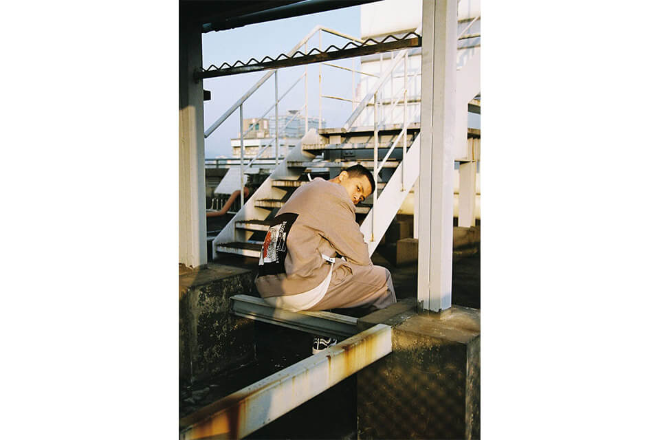 REMIX 26(三)新年初二發售 18 AW H.t.l.l Reversible Crewneck (5)