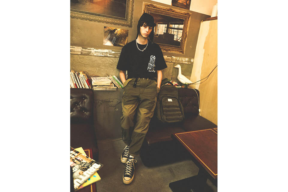 AES 19 SS Right Hand Man Tee (2)