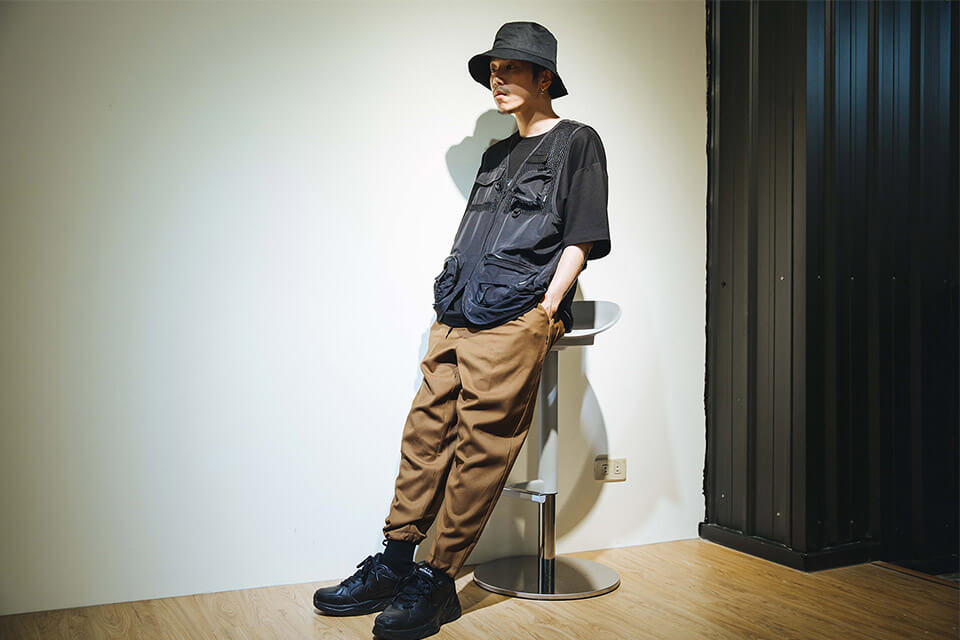 NextMobRiot 19 SS Over Loosely Capri-Pants (3)