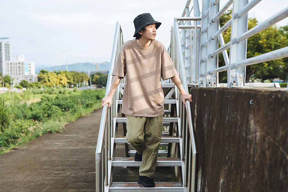 NextMobRiot 19 SS Two-Face Splice OVS Tee (1)