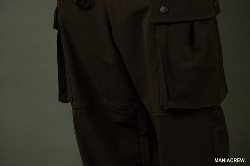 MANIA 19 AW Resiliently Cargo Pants (15)