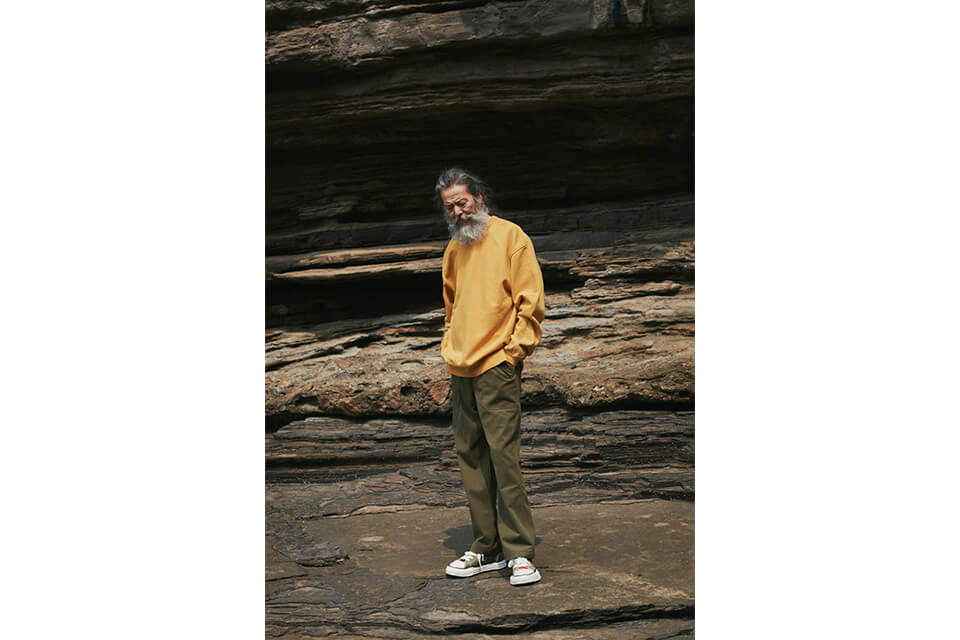 FrizmWORKS 19 FW OG Pigment Dyeing Sweatshirt (5)