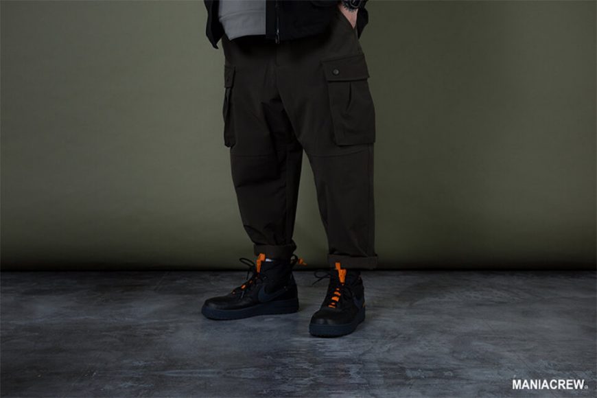 MANIA 19 AW Resiliently Cargo Pants (53)