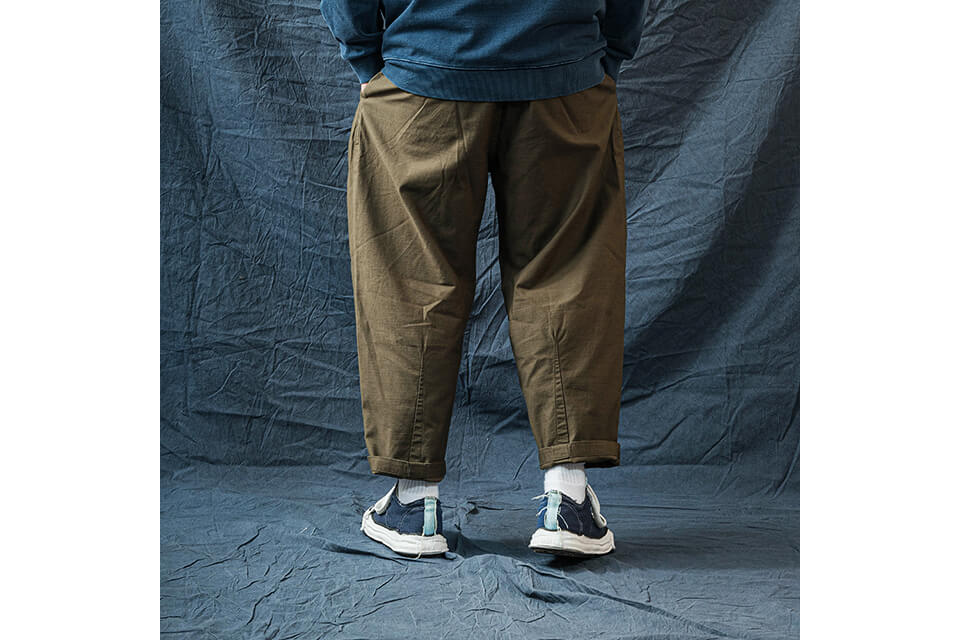 PERSEVERE 20 AW Enzyme Stone Washed Pleated Trousers (4)