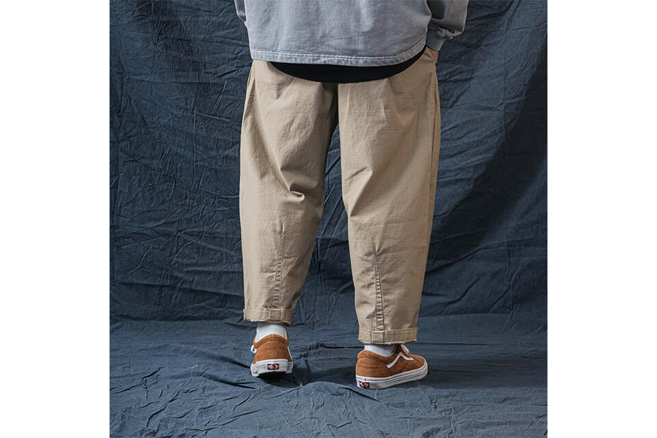 PERSEVERE 20 AW Enzyme Stone Washed Pleated Trousers (8)