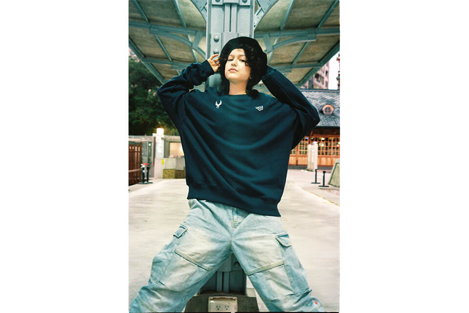 REMIX 20 AW HCRW Sweatshirt (5)