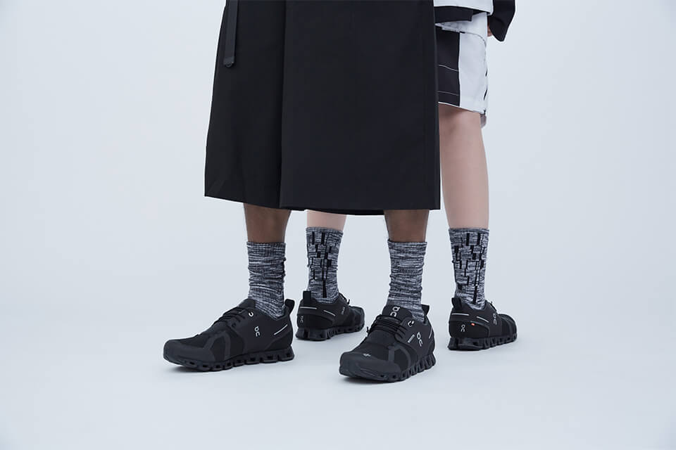 ionism x nozzle quiz 21 SS Melange Socks (1)