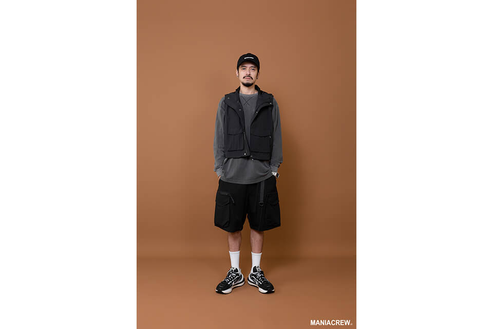 MANIA 21 AW Hooded Vest (1)