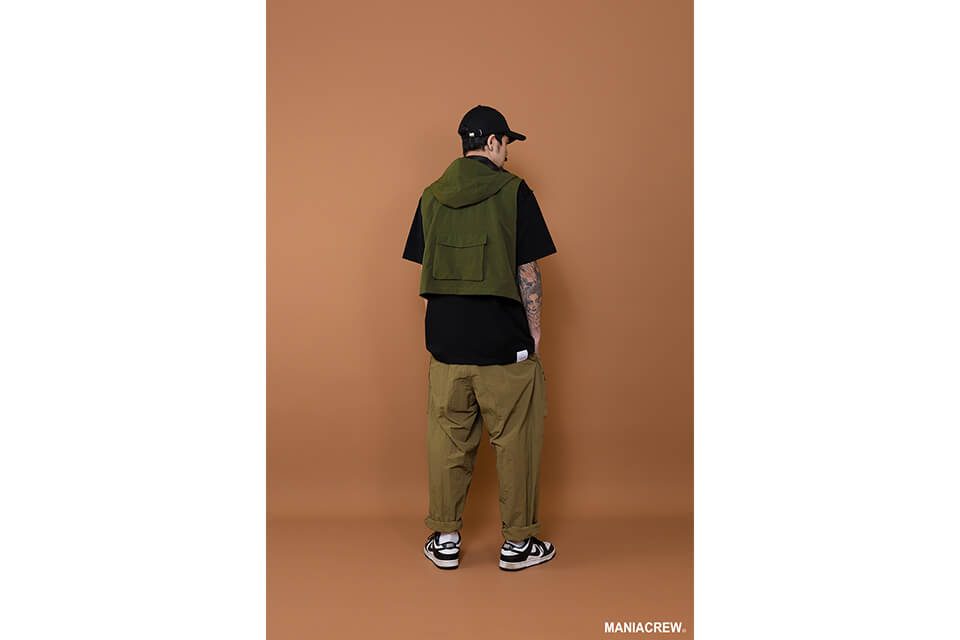 MANIA 21 AW Hooded Vest (12)