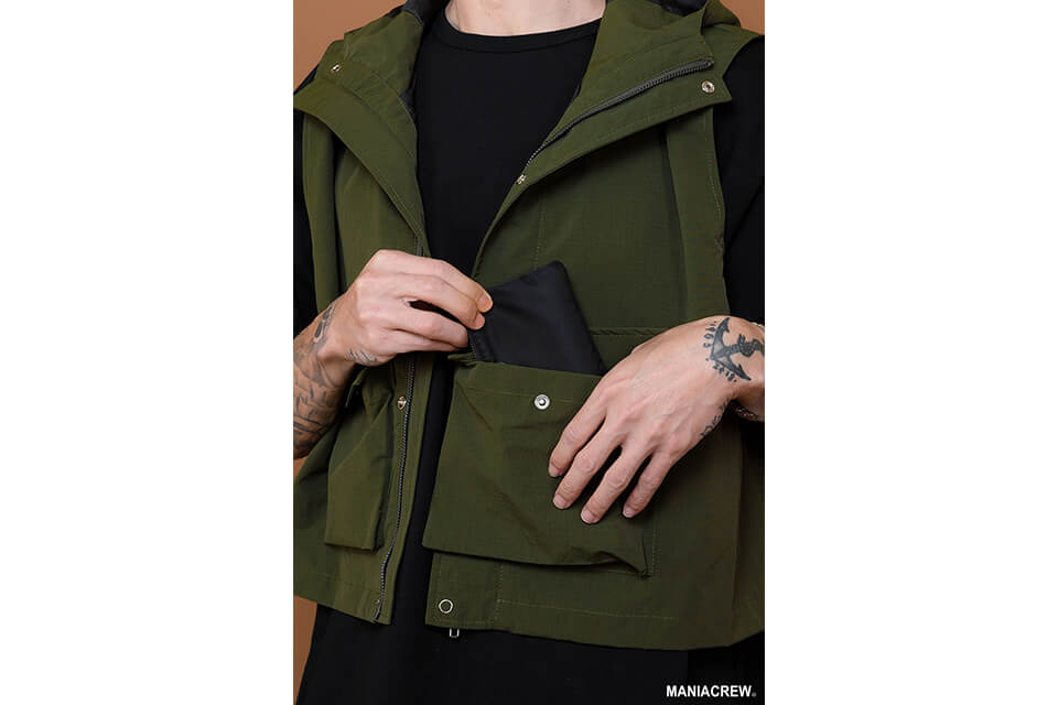 MANIA 21 AW Hooded Vest (17)