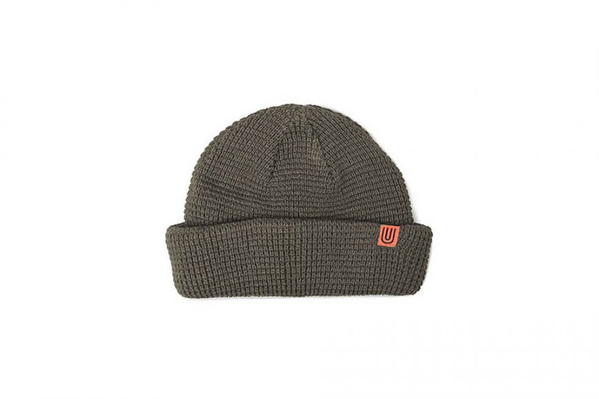 UNIVERSAL OVERALL 21 AW UO Waffle Roll Knit Beanie (15)