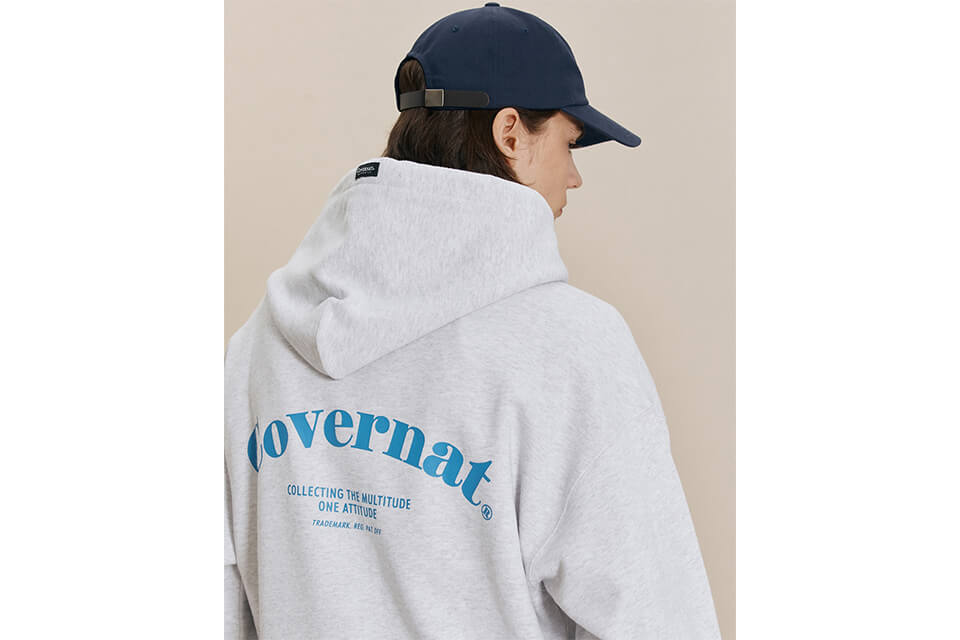 COVERNAT 21 FW Serif Logo Hoodie (4)