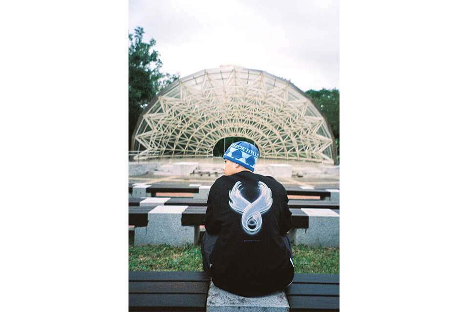 REMIX 21 AW Cyber Wing Sweatshirt (5)