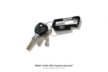 REMIX 21 AW RMX Carabiner Keychain (1)