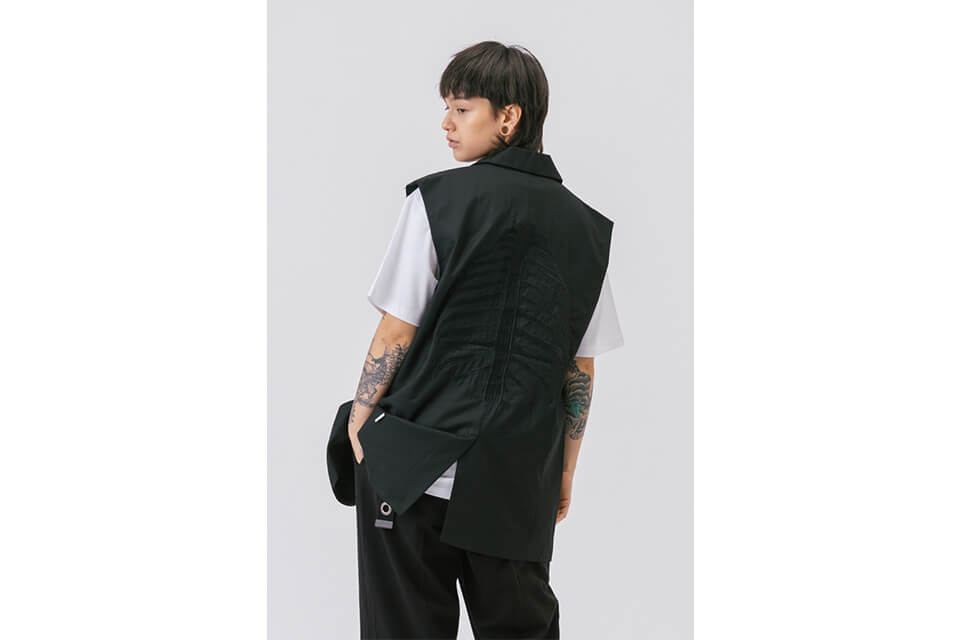 SMG 22 SS Unisex Bone Suit Vest (3)