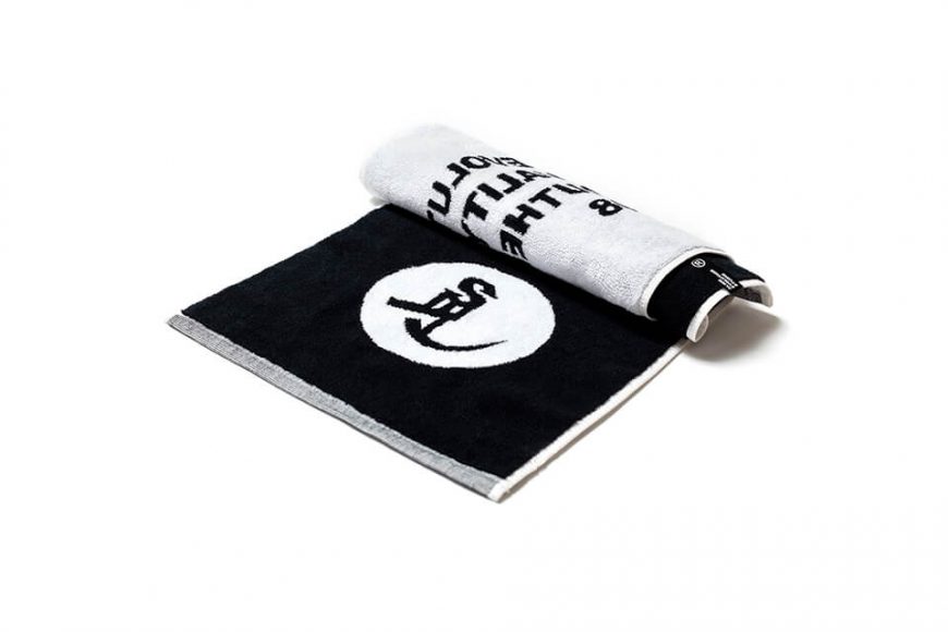 AES 22 SS Classic Logo Towel (1)