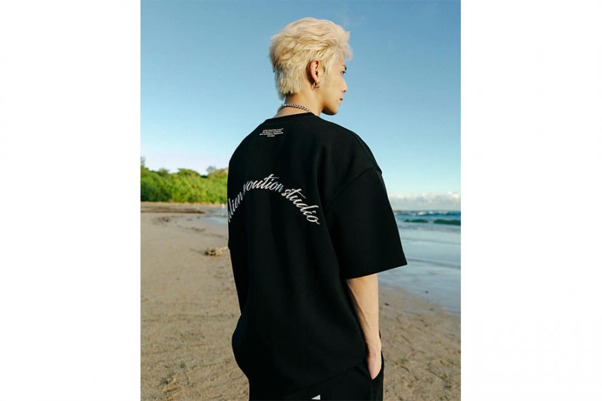 AES 22 SS Cursive Embroidery Tee (1)