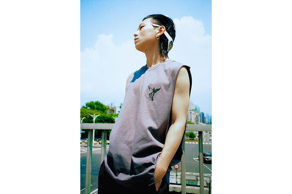REMIX 22 SS ANVILS Tank Top (4)