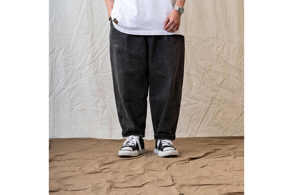 PERSEVERE 22 SS Stonewashed Pleated Denim Jean (3)