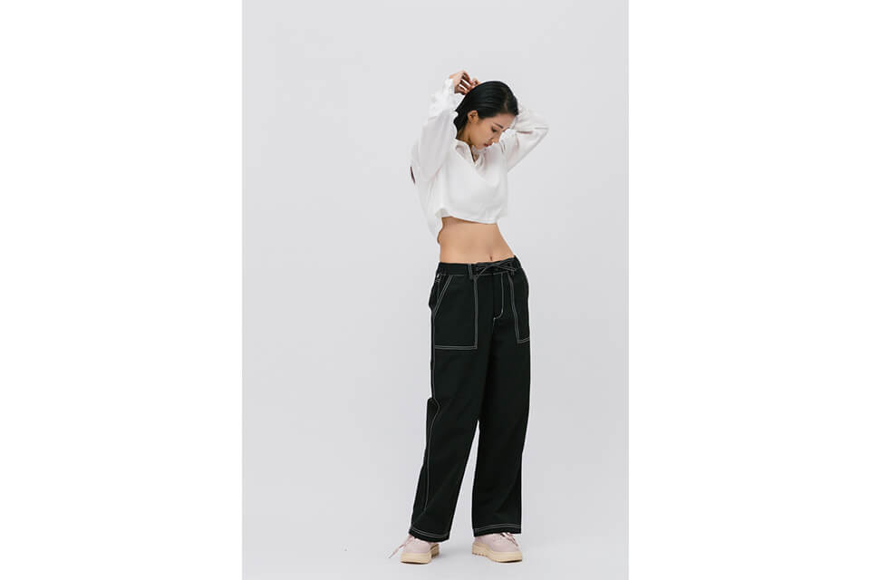 SMG 22 AW WMNS Crop LS Shirt (2)