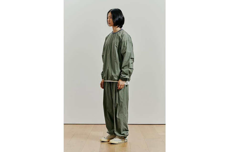 FrizmWORKS 22 FW Crispy Nylon Pullover (3)