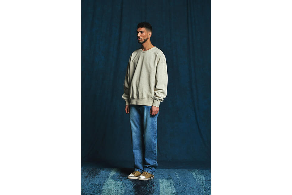 FrizmWORKS 22 FW OG Pigment Dyeing Sweatshirt 002 (3)