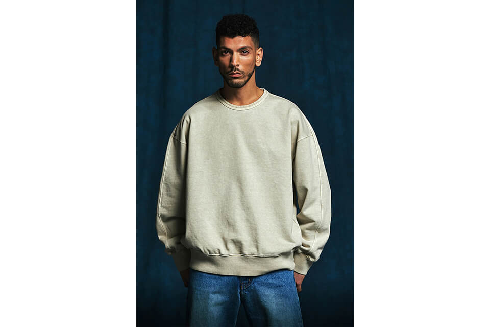 FrizmWORKS 22 FW OG Pigment Dyeing Sweatshirt 002 (4)