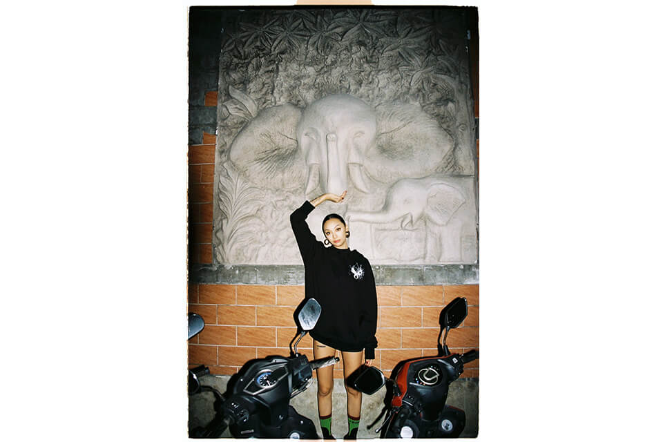 REMIX 22 AW Broken Wing Hoodie (5)