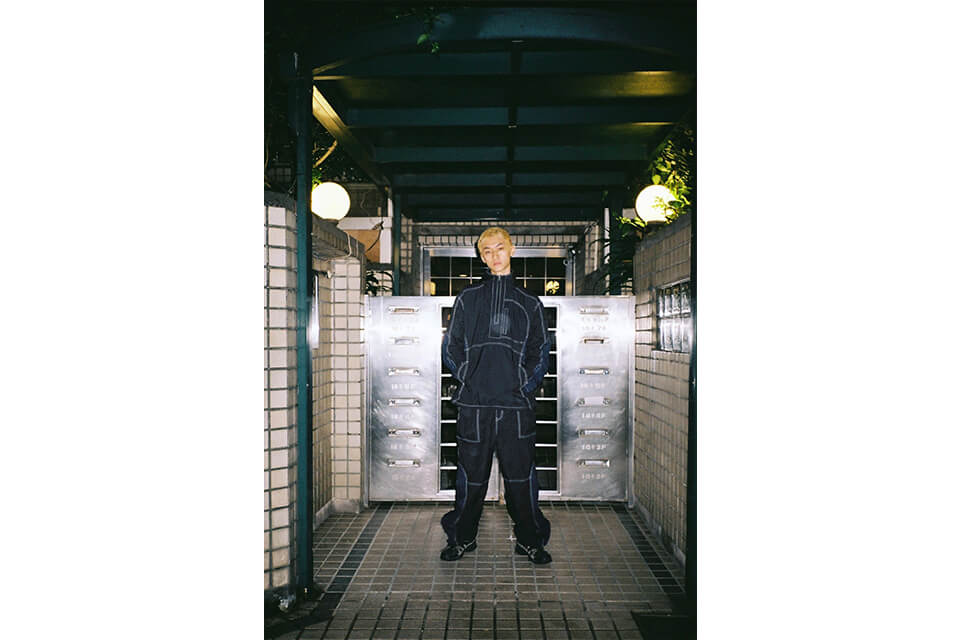 REMIX 22 AW R-Stitch Pullover & R-Stitch Pants (3)