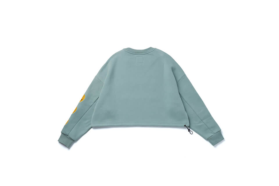 SMG 22 AW WMNS Crop Sweatshirt (11)