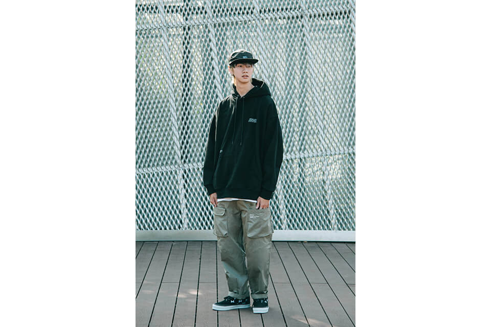 MANIA 22 AW Symmetry Pocket Pants (3)