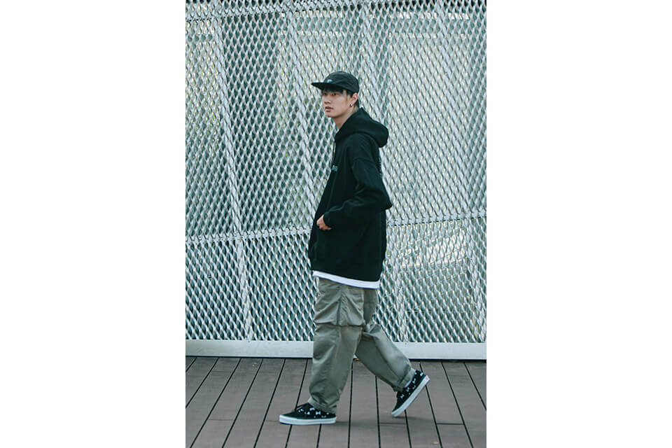 MANIA 22 AW Symmetry Pocket Pants (4)