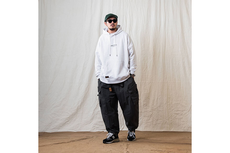 PERSEVERE 22 AW Classic Washed Hoodie (4)