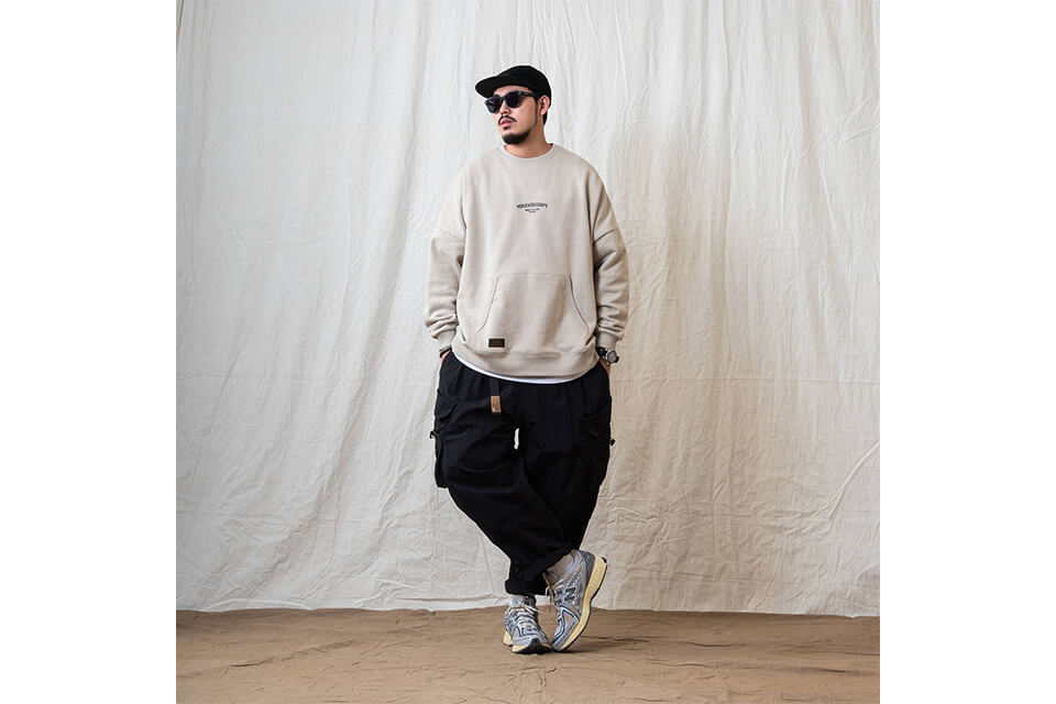 PERSEVERE 22 AW Classic Washed Sweatshirt (1)