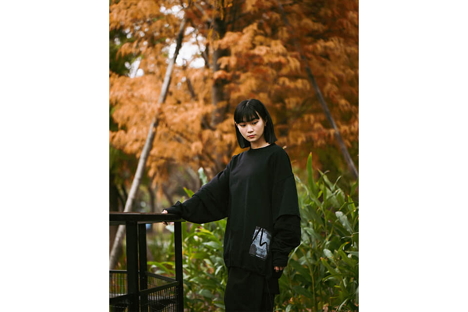 MELSIGN 22 AW Stitching Detail LS Tee (3)