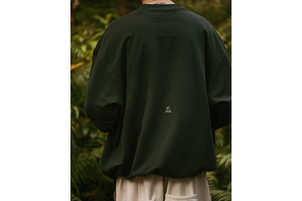 MELSIGN 22 AW Stitching Detail LS Tee (9)