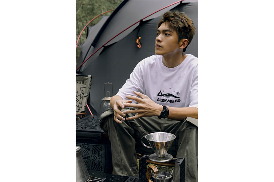 AES x SMG x BLACK DESIGN 22 AW ASB II ADVENTURE Tee (1)